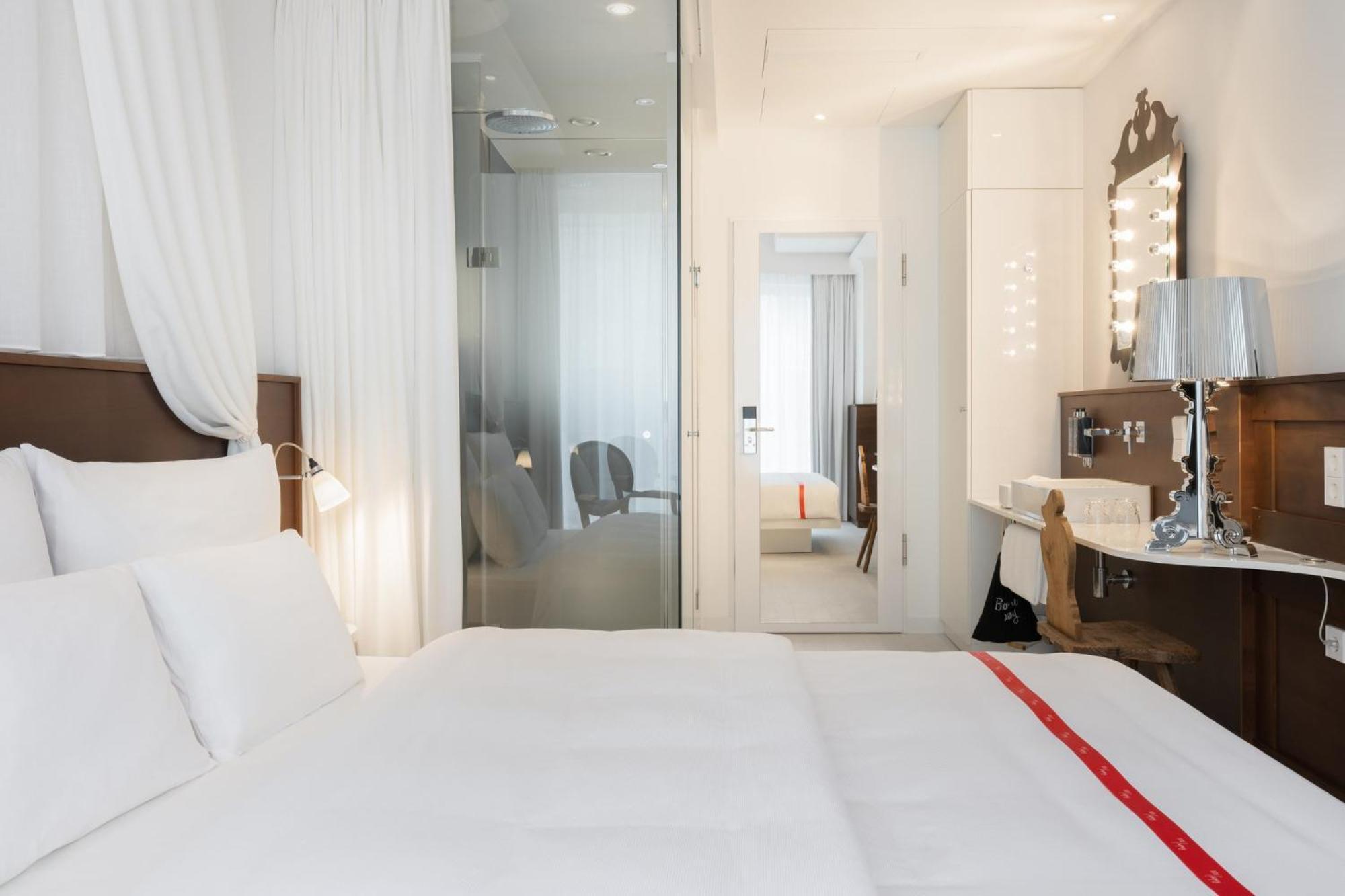 Ruby Rosi Hotel 4*